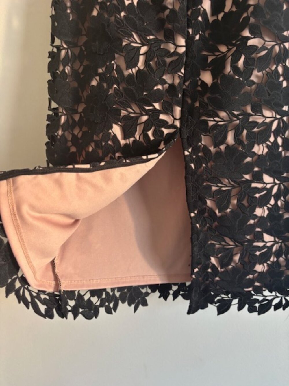 TAYLOR Lace pencil skirt - size 6 - Picture 5 of 6
